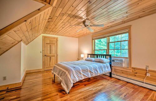 Stunning Vermont Cabin w/ Private Lake Access - Foto 19