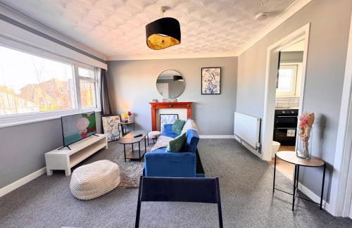 1 Bed Central Flat in Southampton - Up to 3 Guests - Foto 1