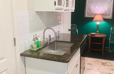 Hidden Jewel BTWN French Quarter & Frenchmen St - Foto 10