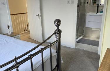 4 Bed modern home, Family Home, Remote working - Foto 10