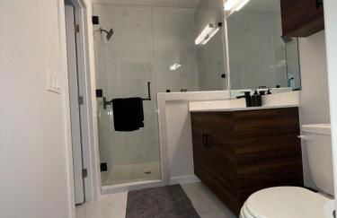 Newly build 1 bedroom 2 bathrooms condo - Foto 24