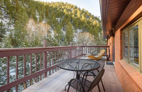 Boulder Luxury Getaway 7 acres River & Pond - Photo 71