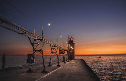 SoHa Year Round Heated Indoor Outdoor Pool - Photo 68