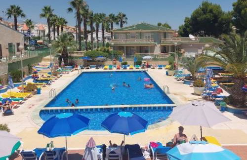 Villa in La Marina with cozy garden and private solarium - Foto 44