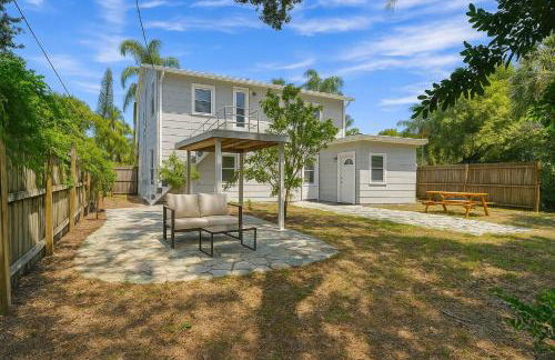 Large Top Floor Lookout (Pet-friendly) King 1 Bed - Foto 12