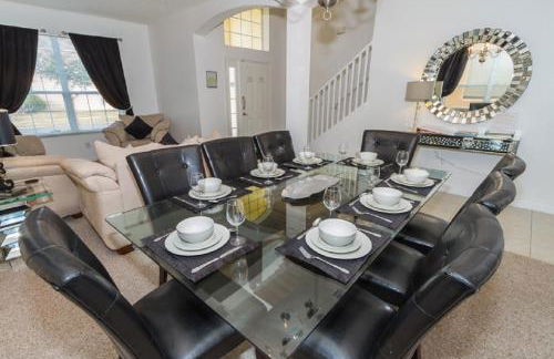 Disney Dream with Hot Tub, Pool, Xbox, Games Room, Lakeview, 10 min to Disney, Clubhouse - Foto 26