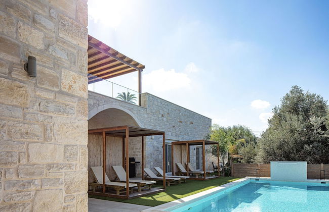 Mandana Villa - With Private Pool Jacuzzi - Photo 41