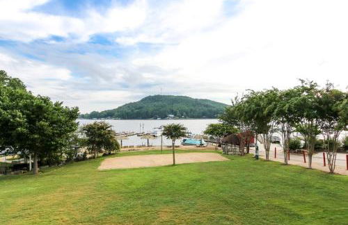 House# 50 Home Away Home (No pets) - Photo 13