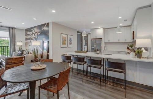 6 Min to Broadway - Gym Rooftop Sleeps 8 - Foto 21