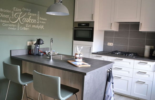 Zeeschelp Comfortable Holiday Residence - Photo 9