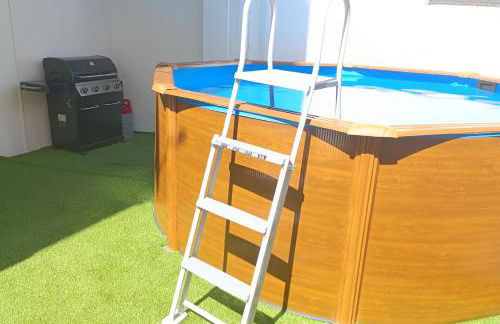 VillaHomes - Photo 23