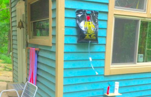 Rustic Off-Grid Cabin Getaway near Wayne National Forest, Ohio - Foto 14