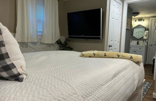 The Hive - Unique Themed Getaway - Foto 14