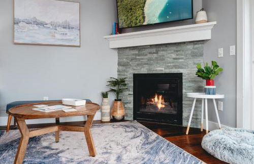 962 Townhouse 3BR Near Downtown Beaches and Wineries - Photo 13