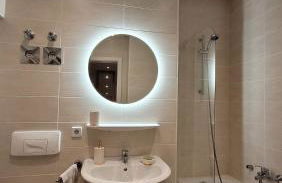 Design Altbauwohnung mit Balkon und Parkplatz - Foto 2