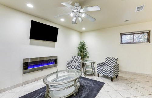 Spacious King of Prussia Home with 2 Game Rooms - Foto 15