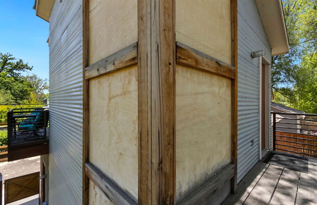 Industrial Old Town Bungalow W/ Free Cruiser Bikes - Photo 23