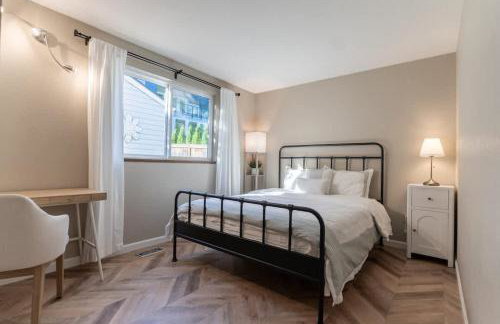 PNW Contemporary Retreat near Lake Sammamish - Foto 4