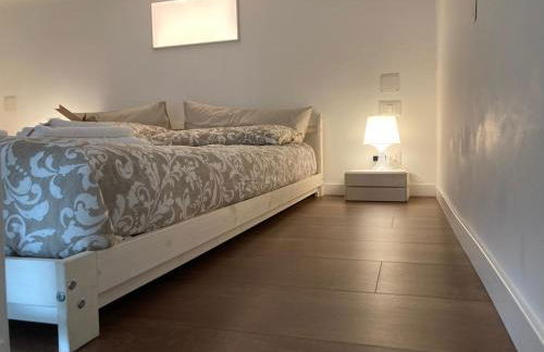 White flat Puglie - Photo 2