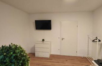 Voll-Ausgestatte Wohnung mit Balkon - Foto 10