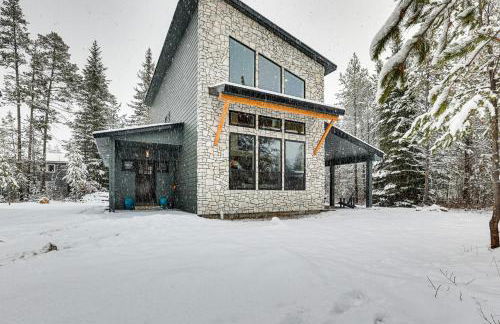 All-Season Cabin Hot Tub and Sauna in Donnelly - Foto 29