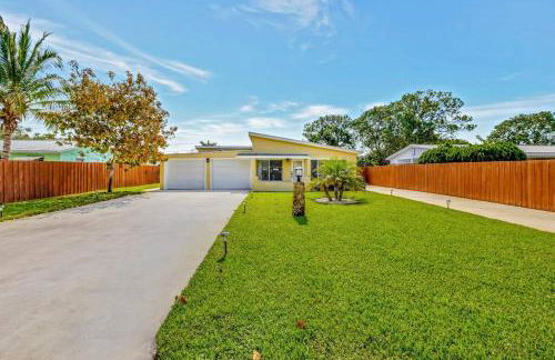 *NEW* The Surf Shack Jupiter! - Foto 50