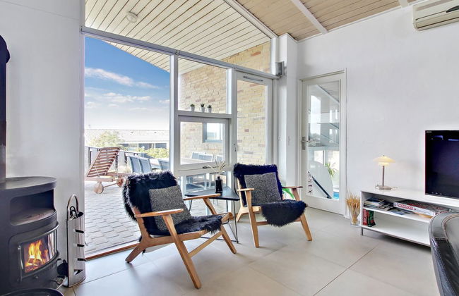 "Judeth" - 300m from the sea - Foto 22