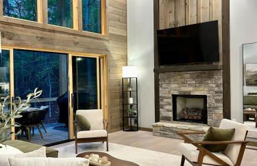 Lux Blue Ridge Cabin, Hot tub, Swing, PingPong! - Foto 31