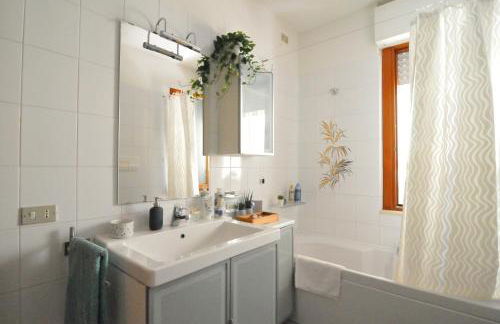 Sole & Querce Apartments- Bike Friendly with garage - Foto 36