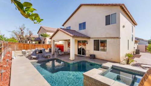 The Desert Jewel Pool Spa And Coachella Retreat - Photo 3