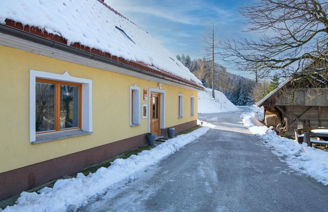 Farmhouse Raspberry Pool Wellness - Photo 30