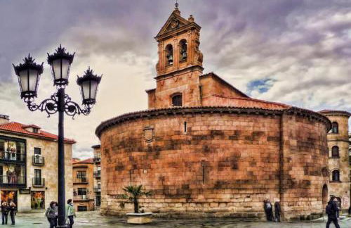 Apartamento Espacioso frente al Corte Ingles con plaza de garaje gratis - VU75 - Foto 16