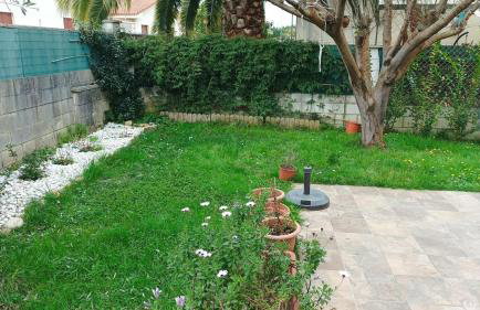 Casa acogedora y equipada con jardín - Foto 9