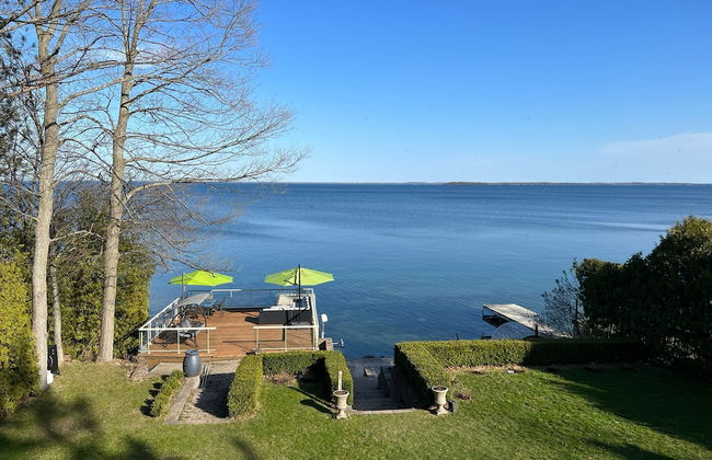 New Waterfront Mansion by Simply Comfort - Foto 19