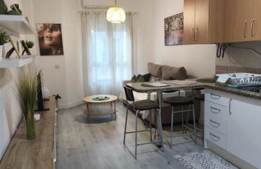 Acogedor apartamento cerca Centro Histórico de Málaga - Photo 1