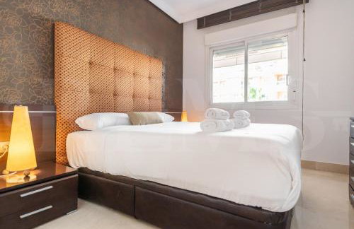 Seaside stay with large terrace, pool & parking REMS - Foto 35
