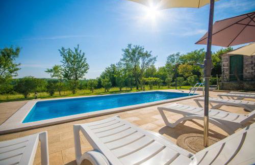 Villa Mendula, a pet friendly rustic haven surrounded by nature - Foto 28