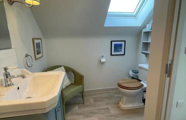 Pettits Barn - Photo 8