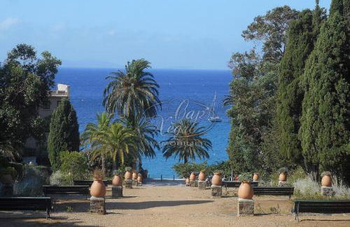 Appartement T2 pour 4 personnes avec terrasse et vue mer proche de la plage du Rayol - Foto 15
