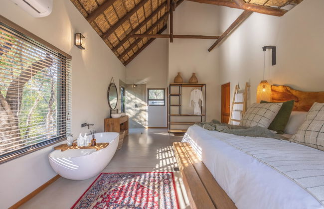 Ukanyi Luxury Villa - Foto 3