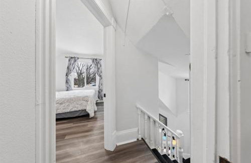 Updated 3-Bed Off Como Lake on Charming Cul-De-Sac - Foto 5