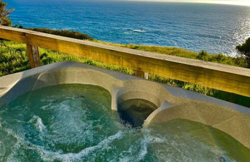Magnificent Oceanview by OceanviewHotTubs Oceanfront! Shelter Cove, CA Tesla EV station - Foto 34