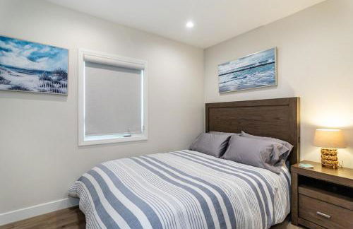 Family Beach House, 400ft to Beach, Parking, BBQ - Foto 35