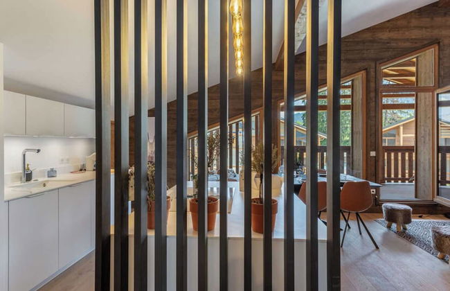 4 Bedroom Duplex With Large Balcony and Parking - Foto 14