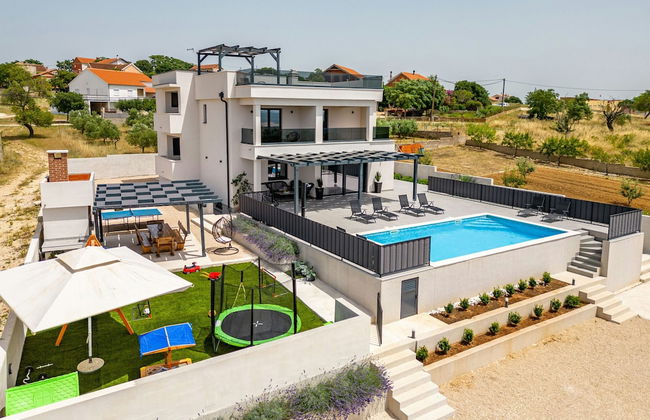 Villa Katarina - Photo 1