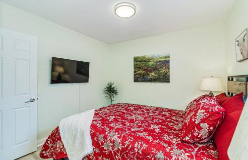 Wood Circle Art Deco Home near Disney and I4 - Foto 20