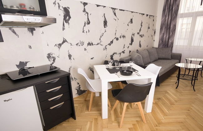 Black & White Apartment by Wenceslas Sq. - Foto 18