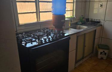 Casa ampla, confortável próx ao lago JK no centro - Foto 20