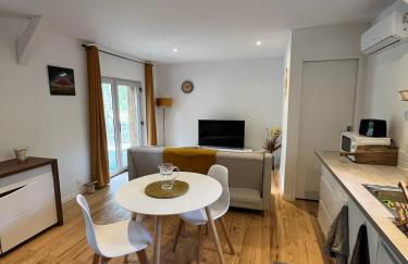 Hébergement GÎTE Domaine de Pinsol - Foto 1