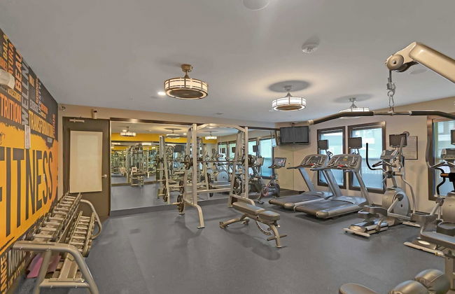 Charming 1BD in Trendy West End Neighborhood - Foto 27